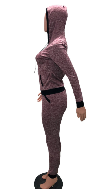 Long sleeve sports suit