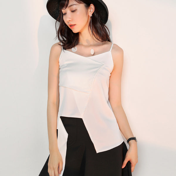 Slim and irregular fashion top