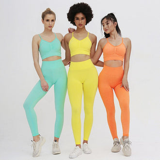 New Arrival Sweet Colors Seamless Yoga Set Women Crop Top Sport Bra Gym Leggings Lift the Hips Fitness Workout Clothes Tracksuit